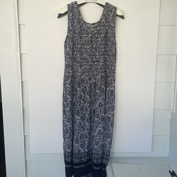 Fat Face Blue Anna Batik Midi Dress Blue White Sleeveless with Pockets 18 Short - Picture 9 of 17